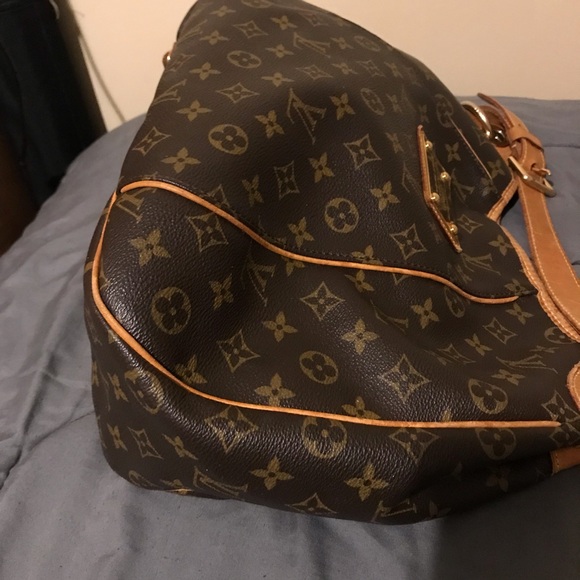 LOUIS VUITTON GALLIERA PM MONOGRAM - Picture 4 of 17